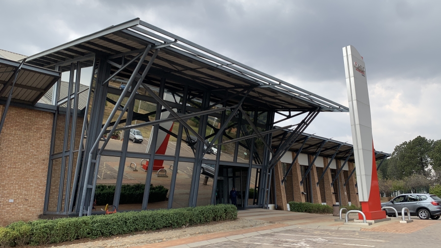 To Let Commercial Property for Rent in Longmeadow Gauteng