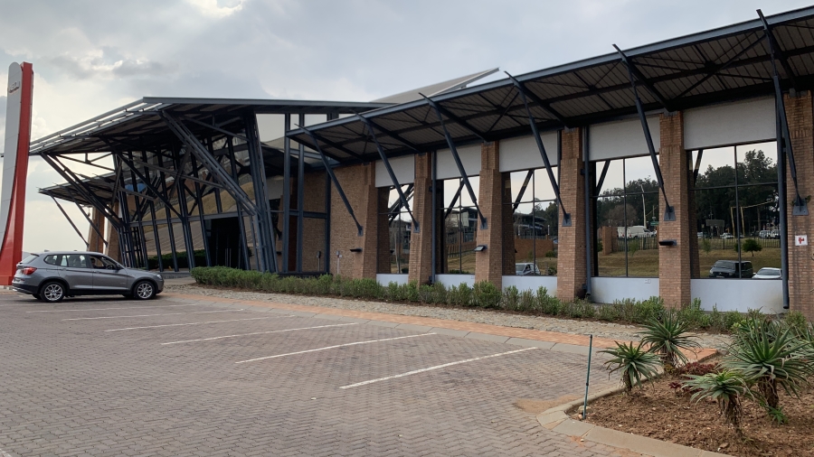 To Let Commercial Property for Rent in Longmeadow Gauteng