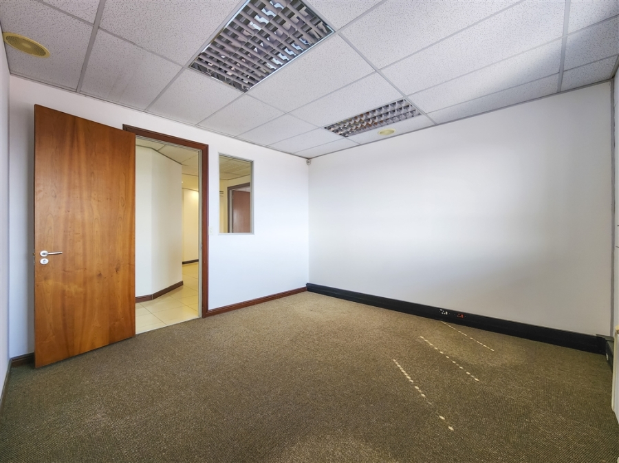 To Let Commercial Property for Rent in Allens Nek Gauteng