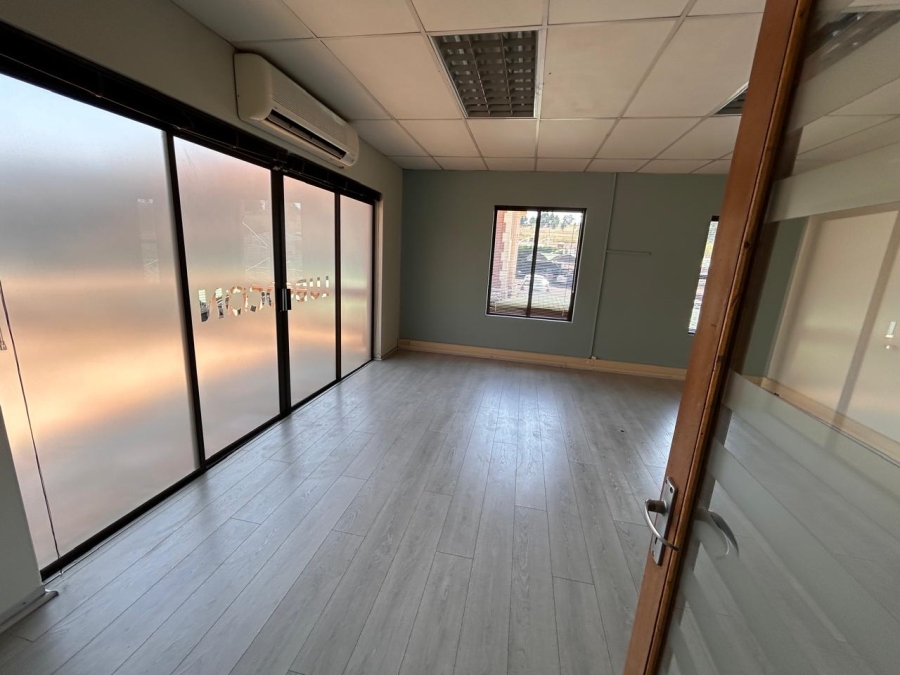 To Let Commercial Property for Rent in Route 21 Business Park Gauteng