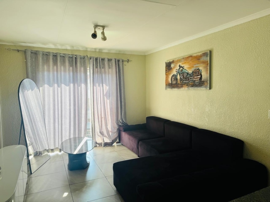 To Let 2 Bedroom Property for Rent in Halfway Gardens Gauteng
