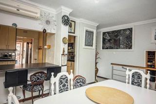 To Let 2 Bedroom Property for Rent in Sandown Gauteng