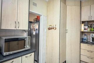 To Let 2 Bedroom Property for Rent in Sandown Gauteng