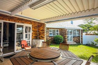 To Let 2 Bedroom Property for Rent in Sandown Gauteng