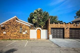 To Let 2 Bedroom Property for Rent in Sandown Gauteng
