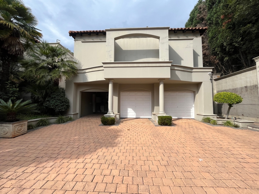 To Let 5 Bedroom Property for Rent in Sandhurst Gauteng