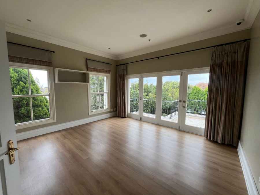 To Let 5 Bedroom Property for Rent in Sandhurst Gauteng