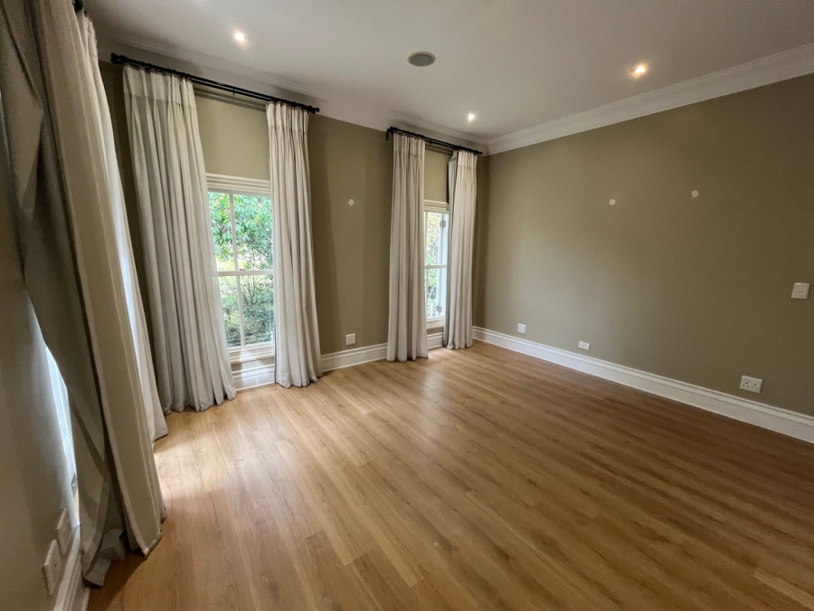 To Let 5 Bedroom Property for Rent in Sandhurst Gauteng