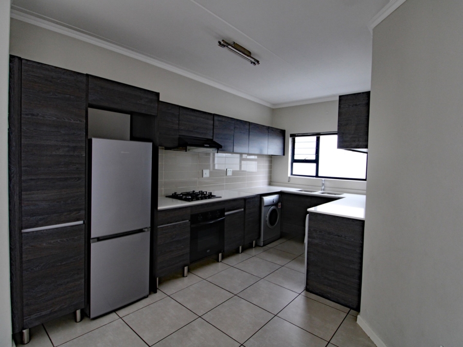To Let 3 Bedroom Property for Rent in Bryanston Gauteng