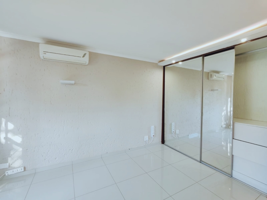 To Let 2 Bedroom Property for Rent in Morningside Gauteng