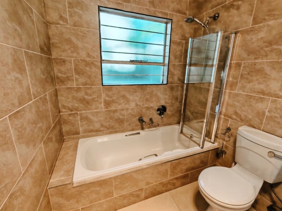 To Let 2 Bedroom Property for Rent in Morningside Gauteng