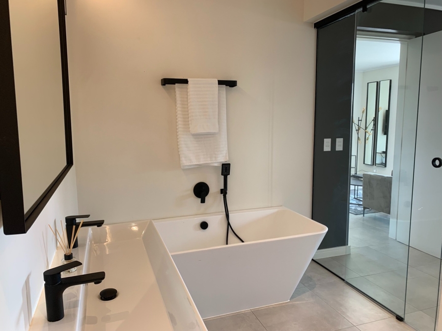 2 Bedroom Property for Sale in Hyde Park Gauteng