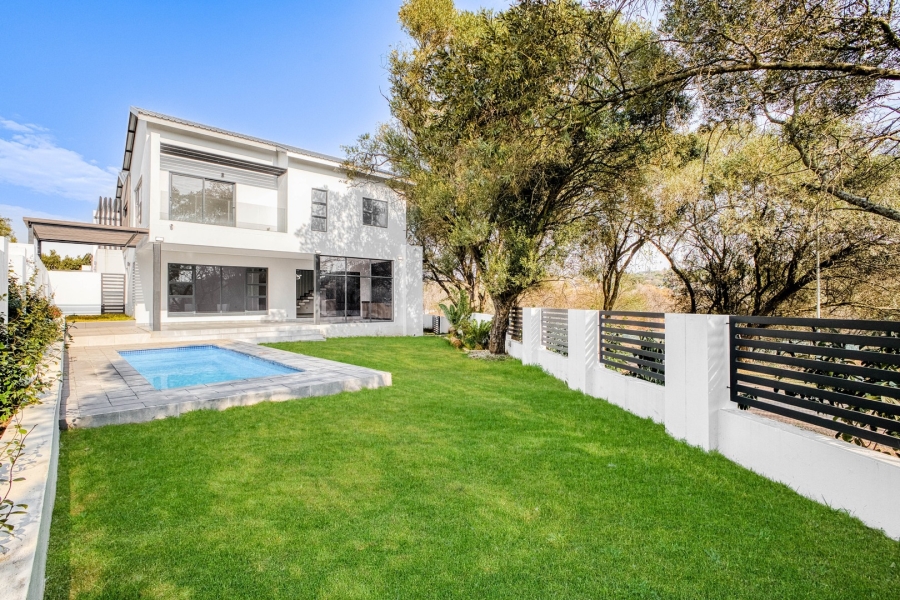 4 Bedroom Property for Sale in Helderfontein Estate Gauteng