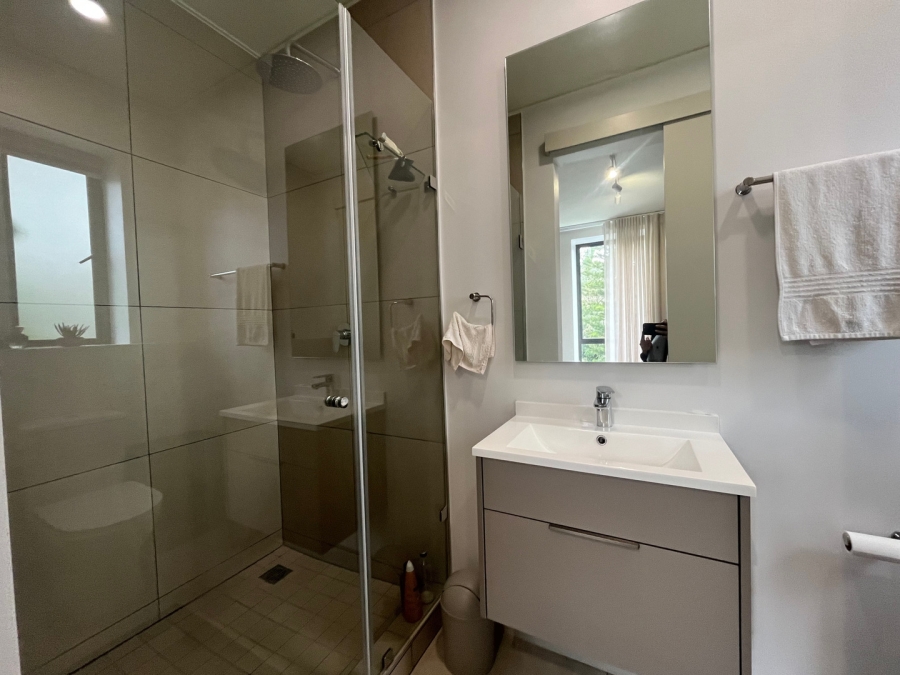 To Let 2 Bedroom Property for Rent in Rosebank Gauteng