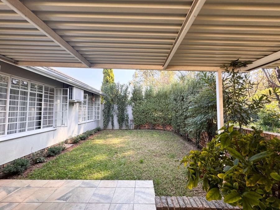 2 Bedroom Property for Sale in Bryanston Gauteng