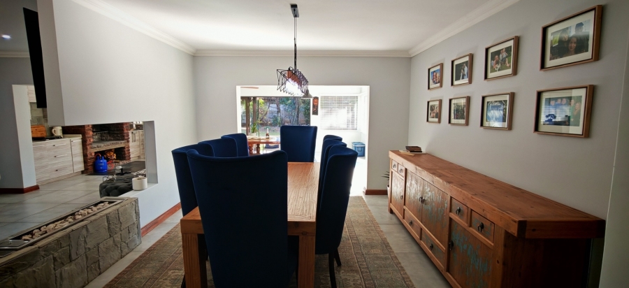 7 Bedroom Property for Sale in Brackenhurst Gauteng