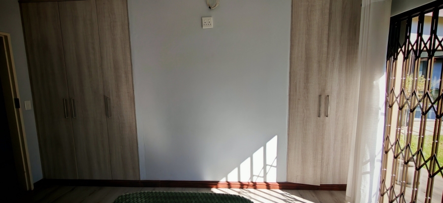 7 Bedroom Property for Sale in Brackenhurst Gauteng