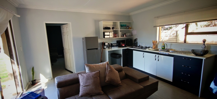 7 Bedroom Property for Sale in Brackenhurst Gauteng