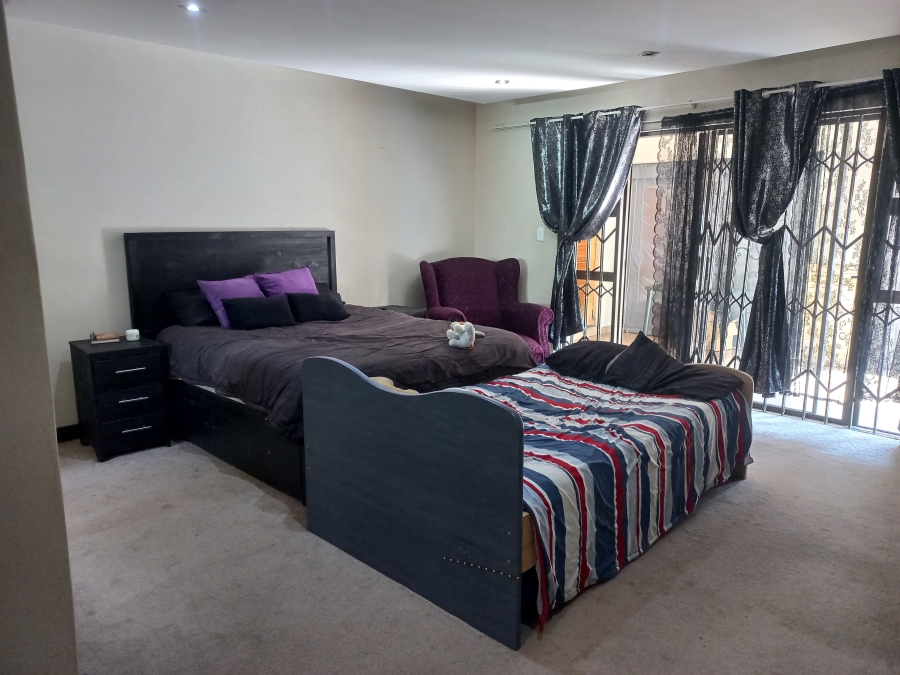 4 Bedroom Property for Sale in Wonderboom South Gauteng