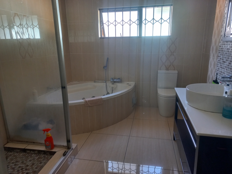 4 Bedroom Property for Sale in Wonderboom South Gauteng
