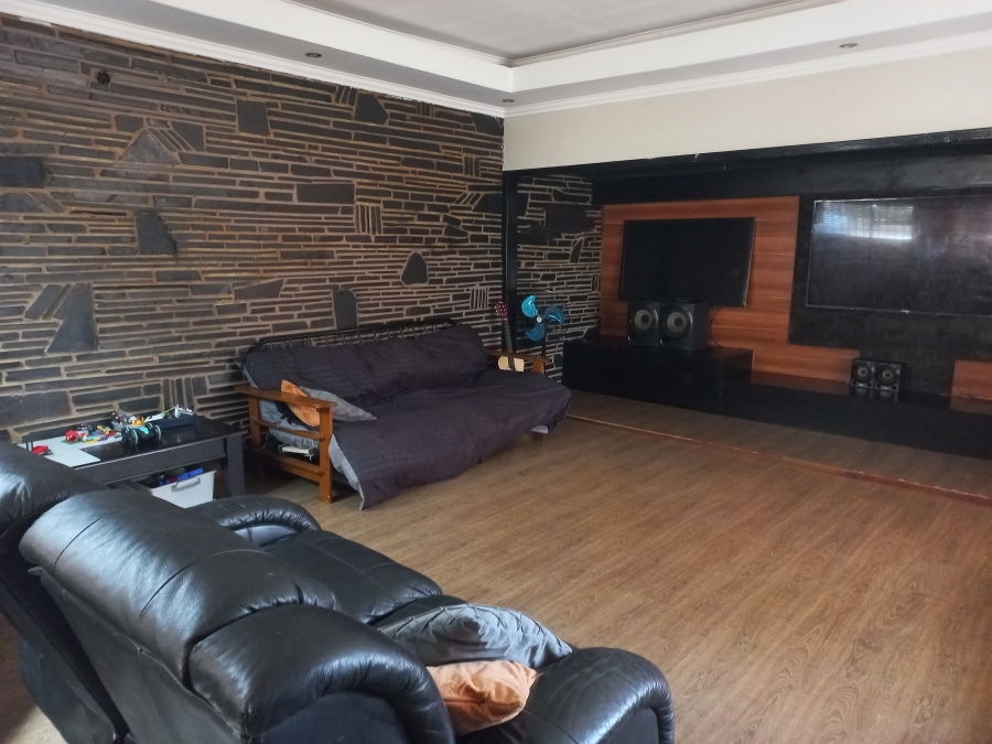 4 Bedroom Property for Sale in Wonderboom South Gauteng