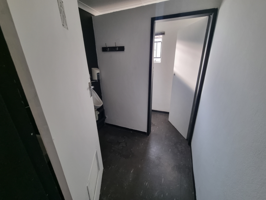 To Let Commercial Property for Rent in Highveld Business Park Gauteng