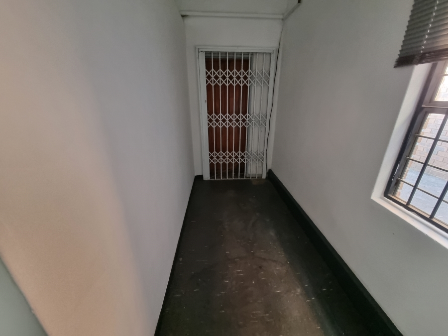 To Let Commercial Property for Rent in Highveld Business Park Gauteng