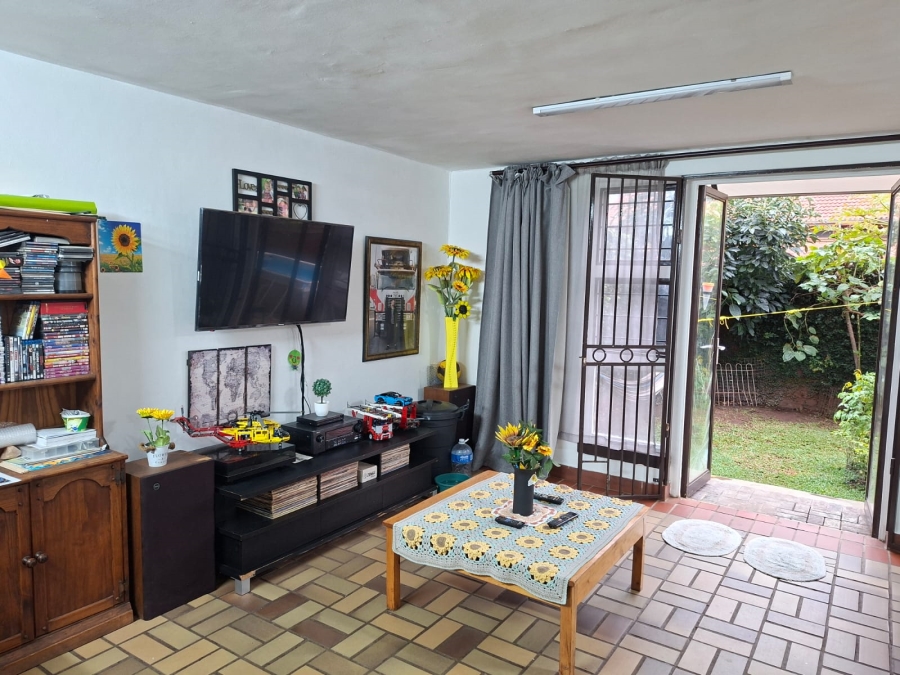 3 Bedroom Property for Sale in Die Wilgers Gauteng