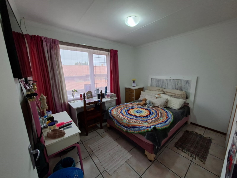 3 Bedroom Property for Sale in Die Wilgers Gauteng