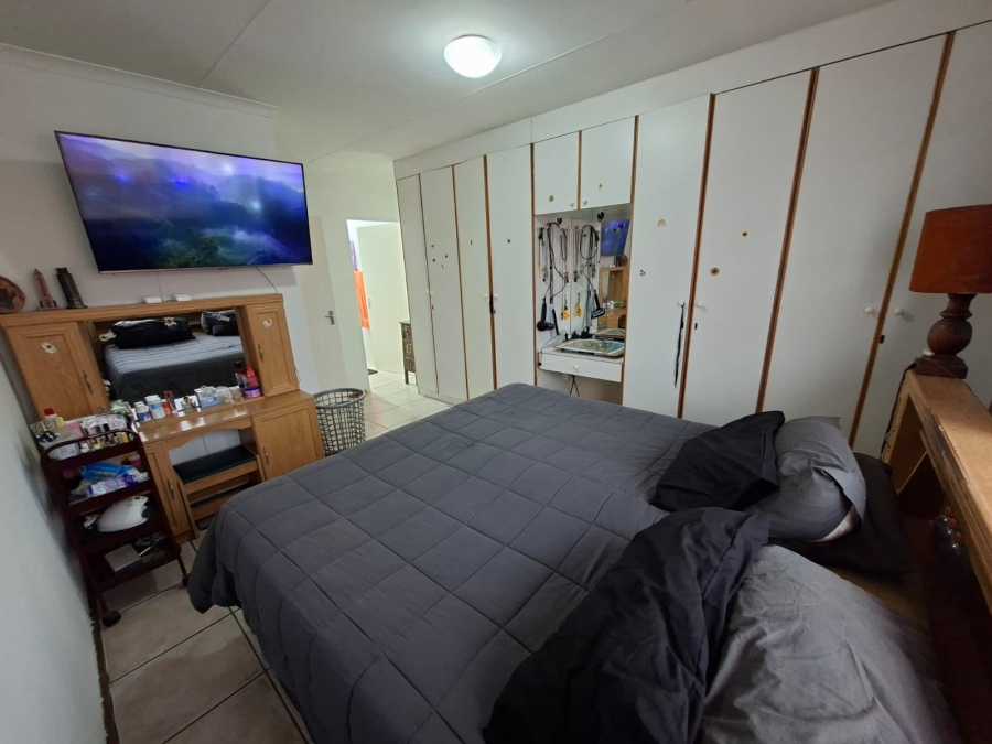 3 Bedroom Property for Sale in Die Wilgers Gauteng