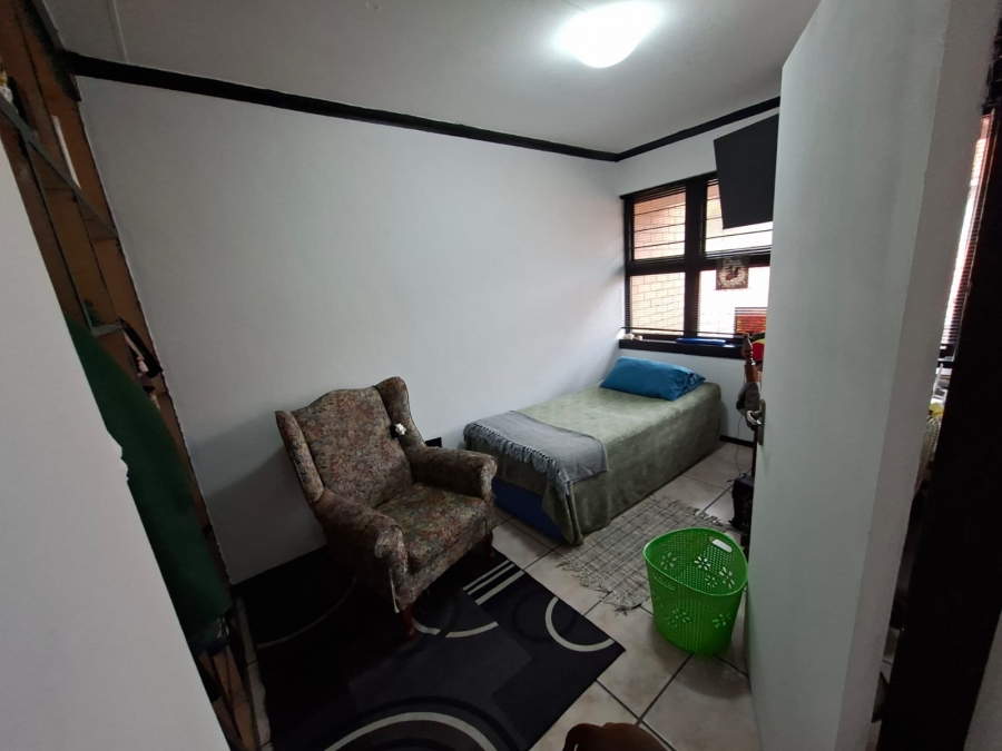 3 Bedroom Property for Sale in Die Wilgers Gauteng
