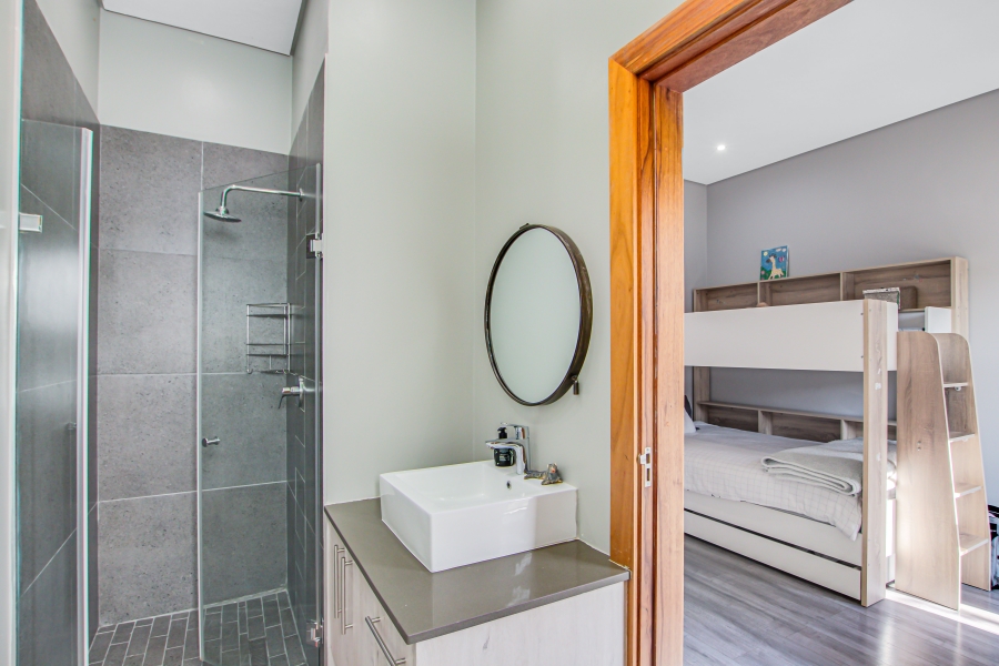4 Bedroom Property for Sale in Copperleaf Estate Gauteng