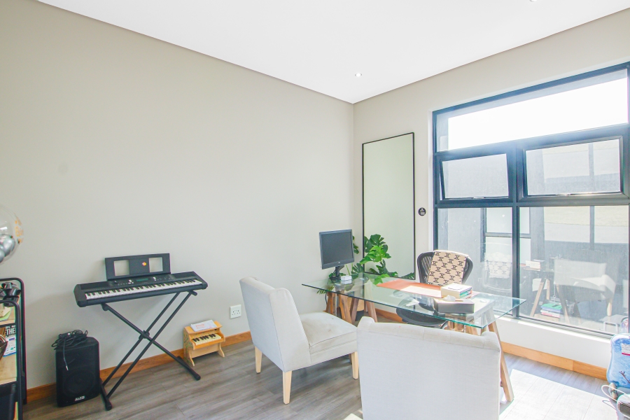 4 Bedroom Property for Sale in Copperleaf Estate Gauteng