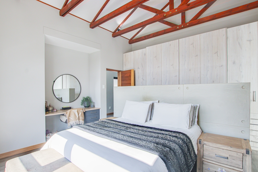 4 Bedroom Property for Sale in Copperleaf Estate Gauteng