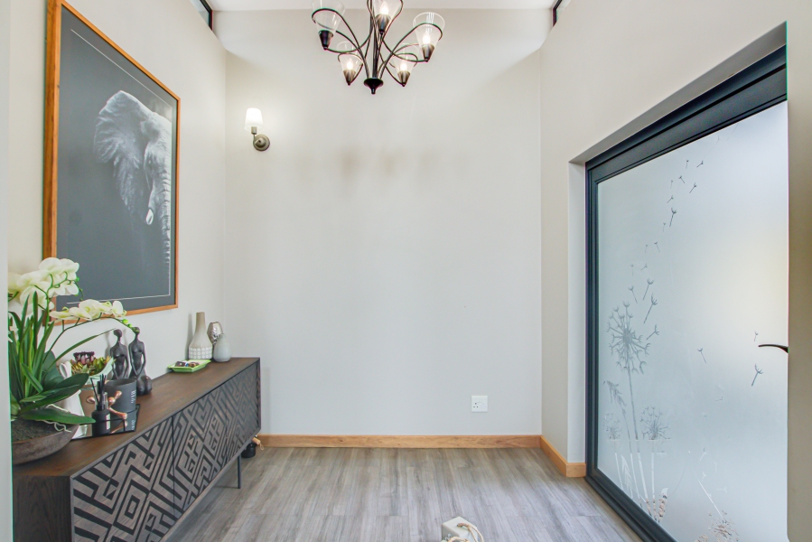 4 Bedroom Property for Sale in Copperleaf Estate Gauteng