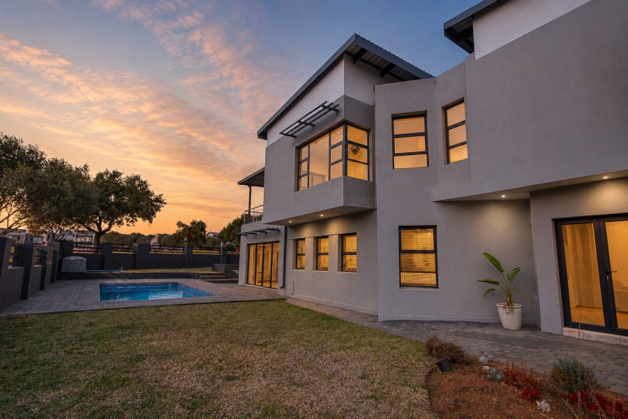 To Let 4 Bedroom Property for Rent in Copperleaf Estate Gauteng