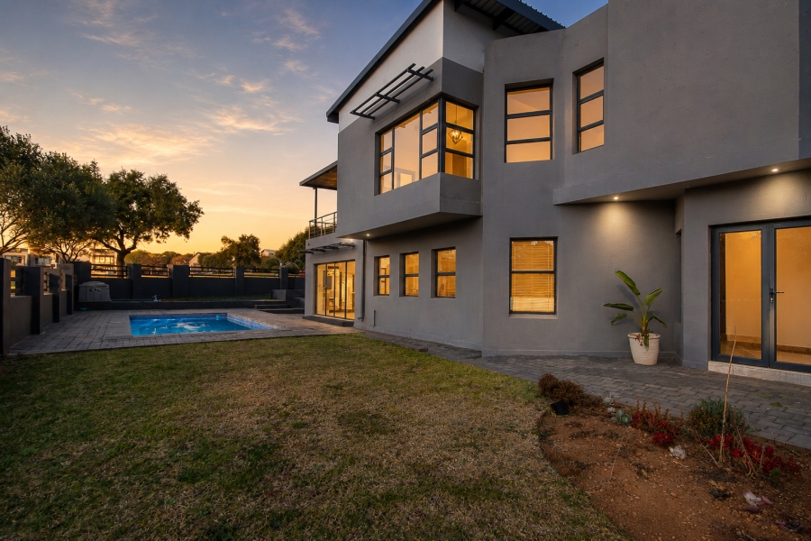 To Let 4 Bedroom Property for Rent in Copperleaf Estate Gauteng