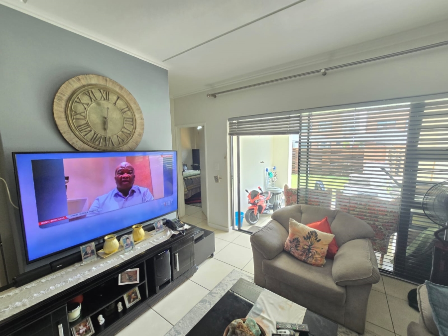To Let 3 Bedroom Property for Rent in Greenstone Hill Gauteng
