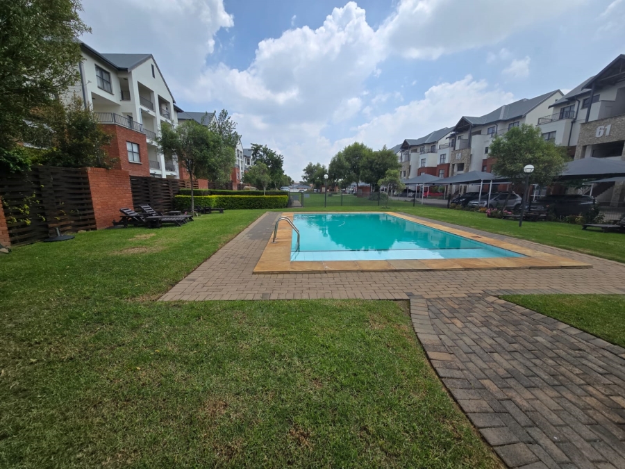 To Let 3 Bedroom Property for Rent in Greenstone Hill Gauteng