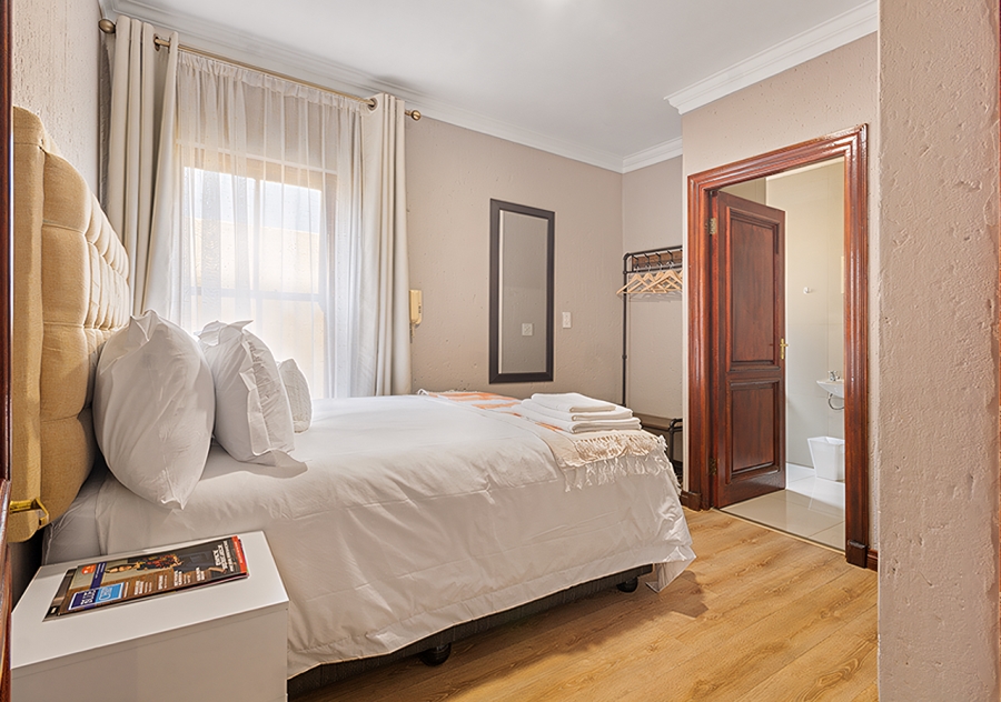 4 Bedroom Property for Sale in Broadacres Gauteng