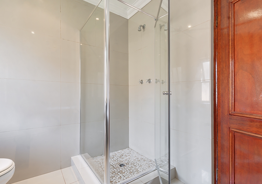 4 Bedroom Property for Sale in Broadacres Gauteng