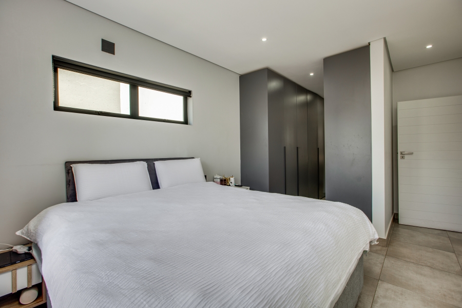 To Let 4 Bedroom Property for Rent in Bryanston Gauteng