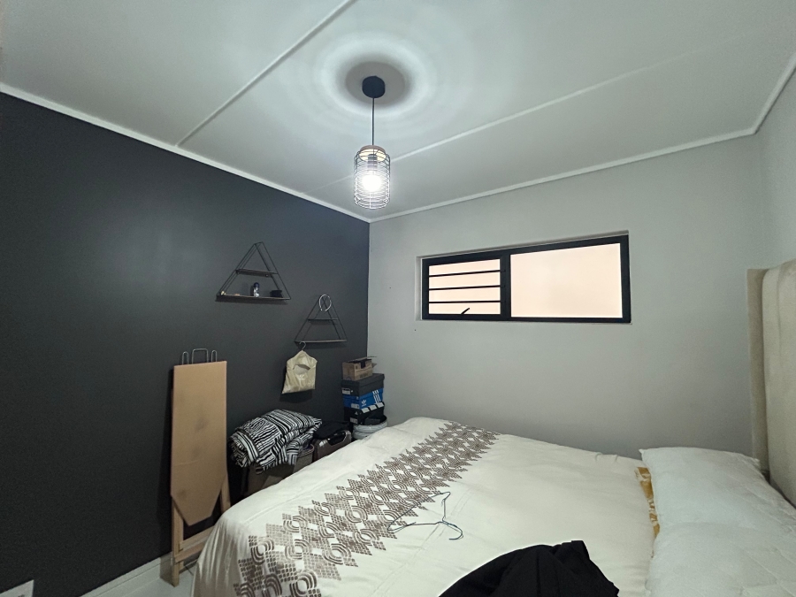 To Let 2 Bedroom Property for Rent in Linbro Park Gauteng