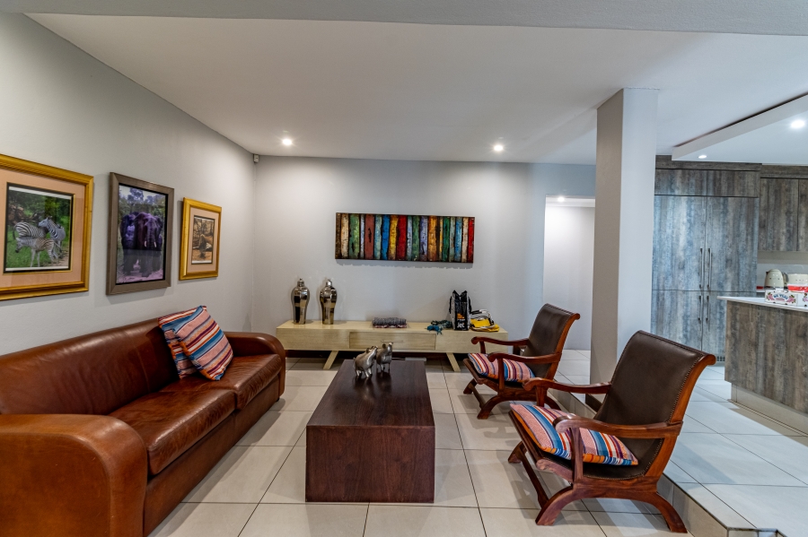 To Let 4 Bedroom Property for Rent in Silver Lakes Golf Estate Gauteng