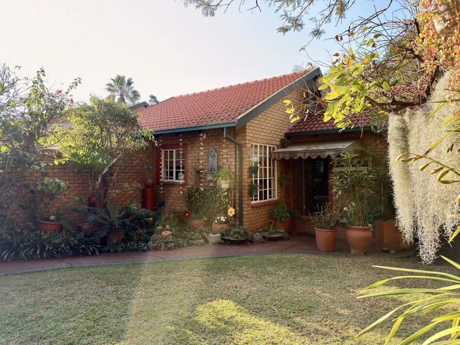 3 Bedroom Property for Sale in Val de Grace Gauteng