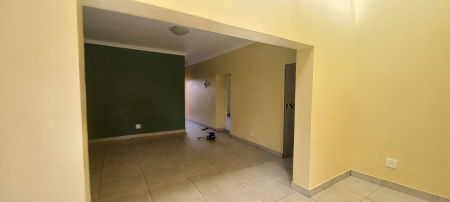 To Let 2 Bedroom Property for Rent in Benoni AH Gauteng