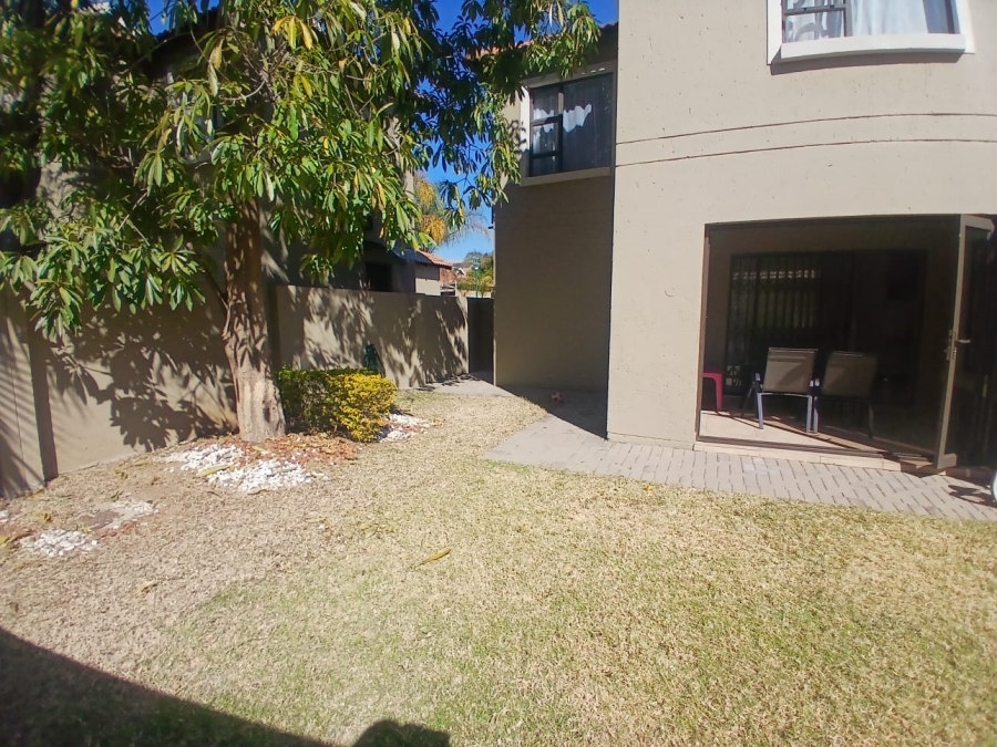 To Let 3 Bedroom Property for Rent in Equestria Gauteng