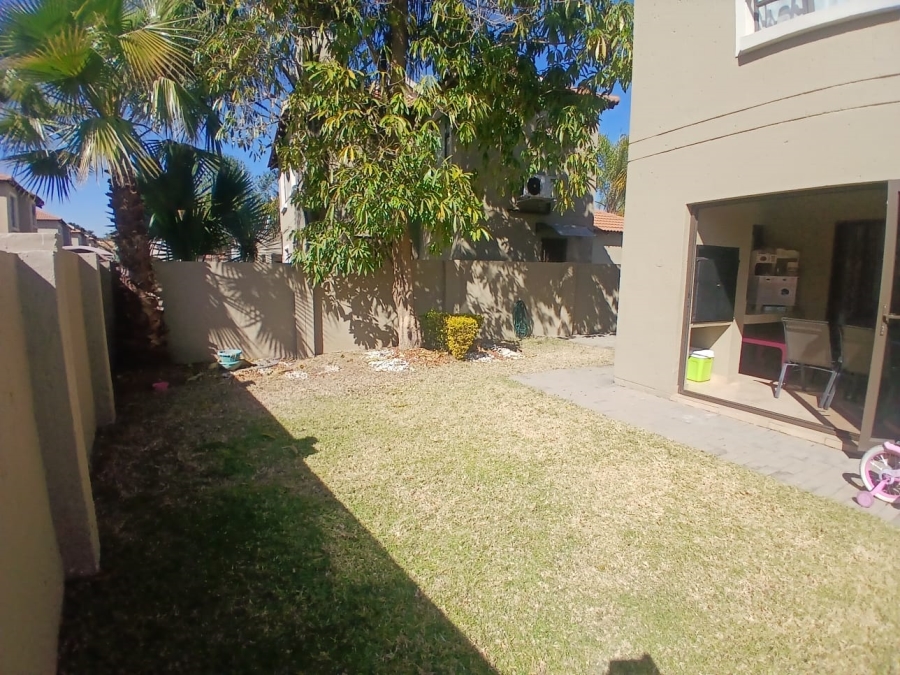 To Let 3 Bedroom Property for Rent in Equestria Gauteng
