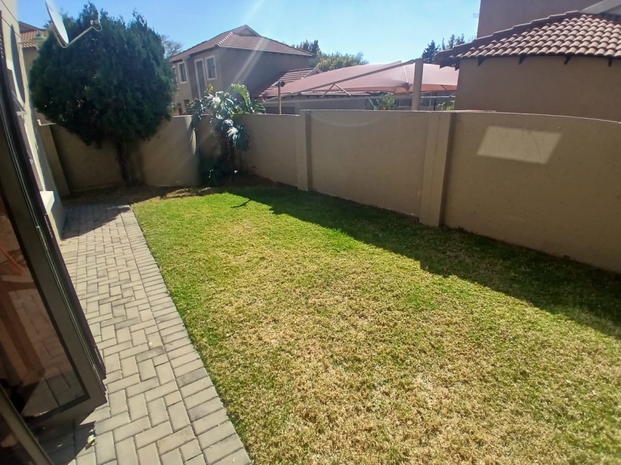 To Let 3 Bedroom Property for Rent in Equestria Gauteng