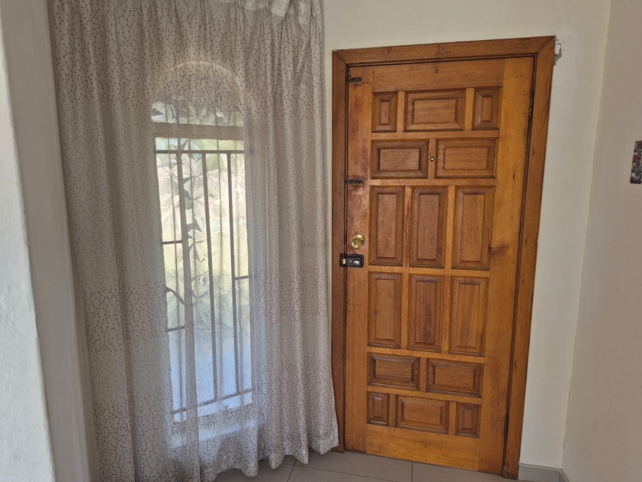 3 Bedroom Property for Sale in Birchleigh North Gauteng